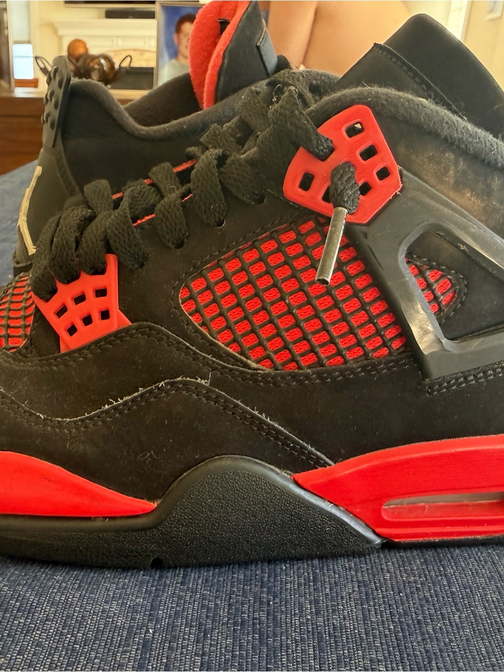 Air Jordan 4 Red Thunder sneakers